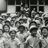 アーカイブ写真52－幼稚園校舎と民族音楽室が完成