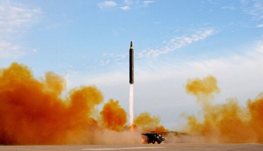 北朝鮮、東と西の海上に撃ちまくる…23発以上の多様なミサイル