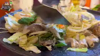 【PBOY】新大久保のアジェで「ペク・スンデ炒め」を食べる