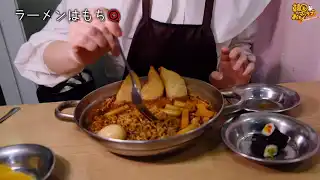 【お店】韓国맛집オタクの「黒トッポッキ」を食べる