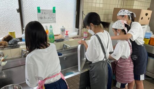 【学校だより】中級部1年の調理実習ー東京第4初中