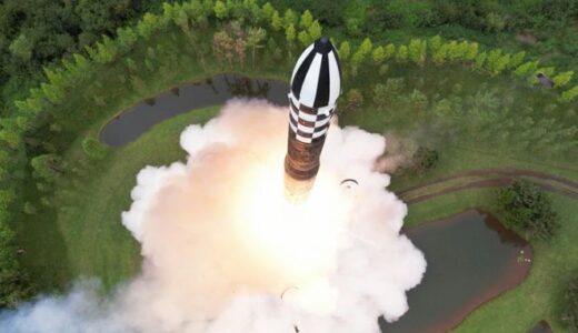 【投稿】新型固体燃料式ICBM「火星18型」の発射に再び成功と発表
