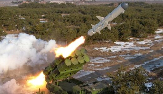 北朝鮮が新型の地対艦ミサイルを試射