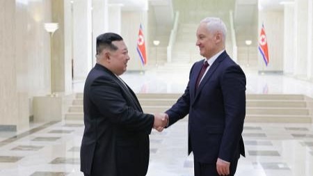 金正恩氏がロシア国防相と会談、「軍事介入」だと米欧を批判